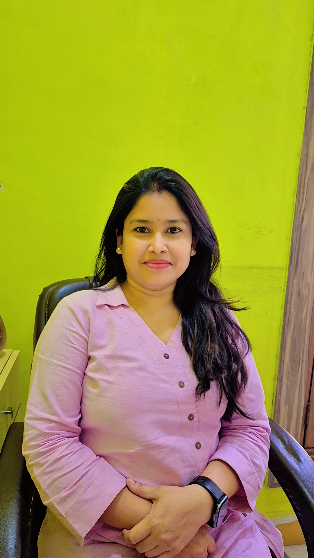 Rebecca Saxena